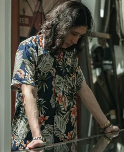 Bronson Mfg Plants & Flowers Pattern Aloha Shirt -><noscript><img width=